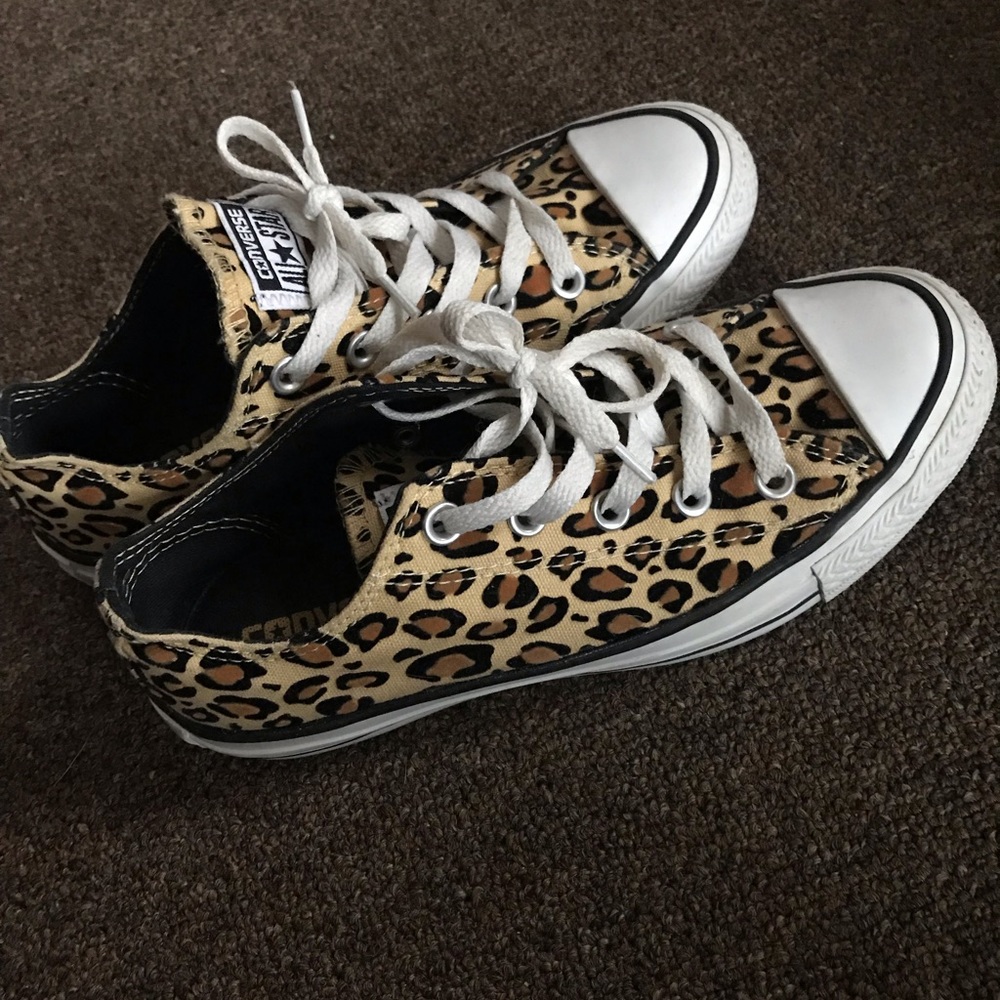 Cheetah print converse
